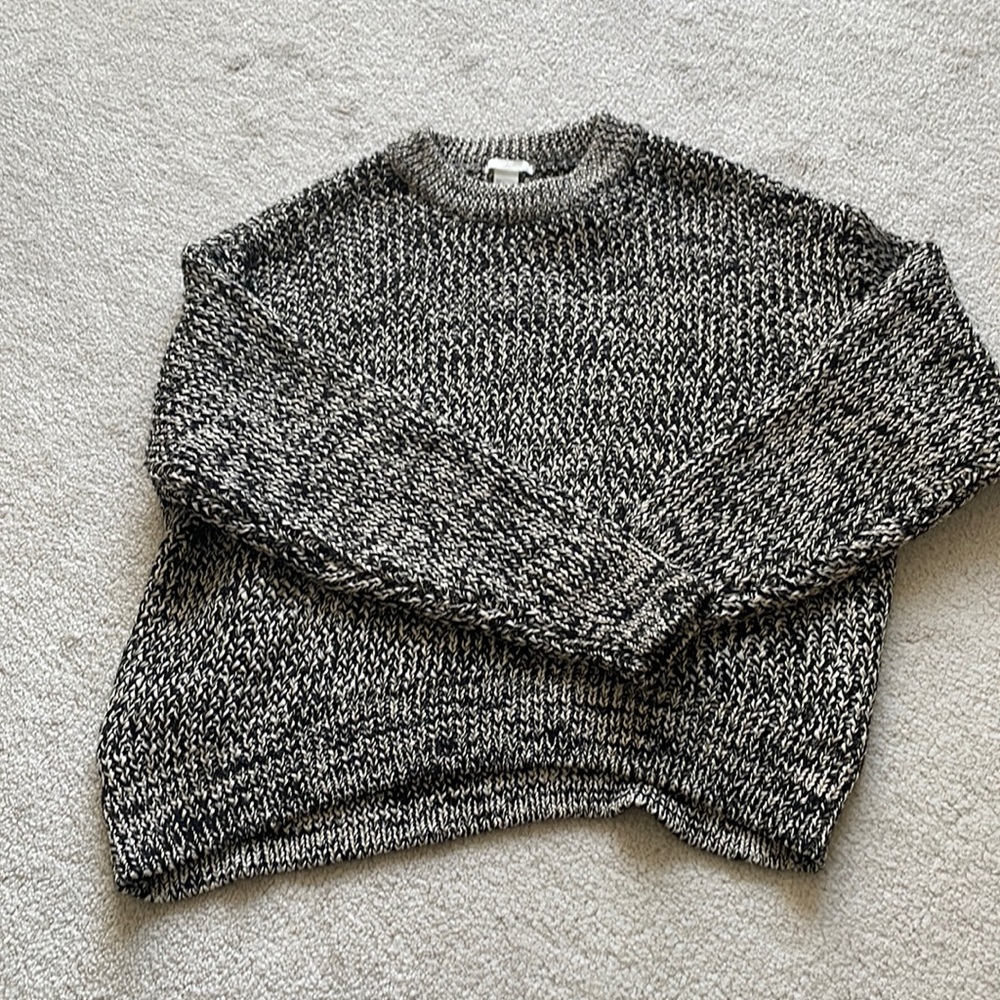 H&M sweater